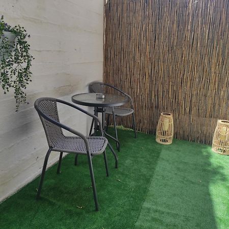 Aurora Nest Apartment Гайос Екстериор снимка