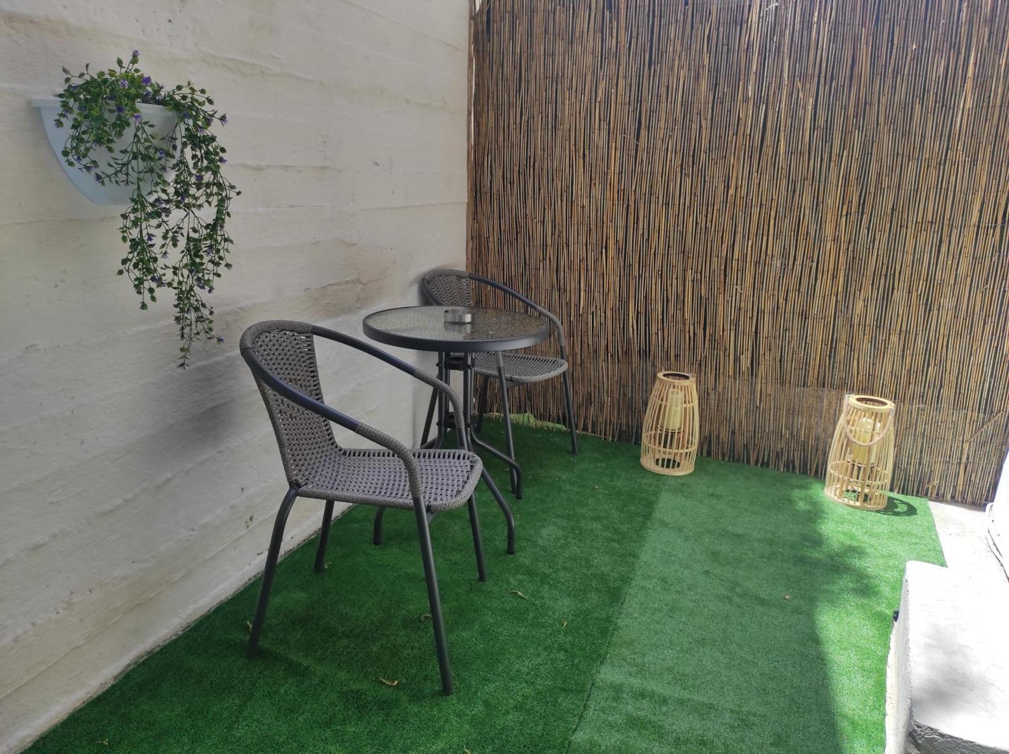 Aurora Nest Apartment Гайос Екстериор снимка